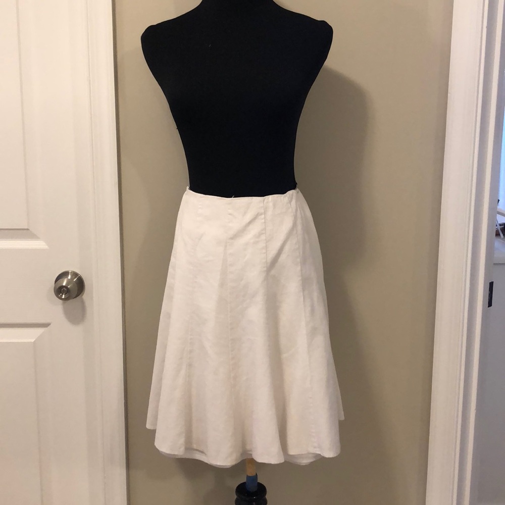 Maurice’s White Linen Pleated Skirt - Sz 7/8